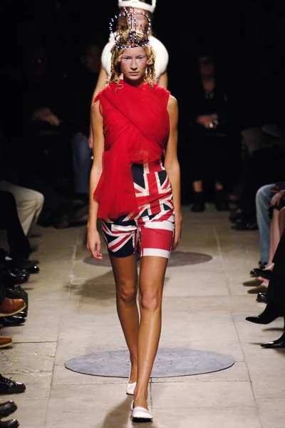 Look 33